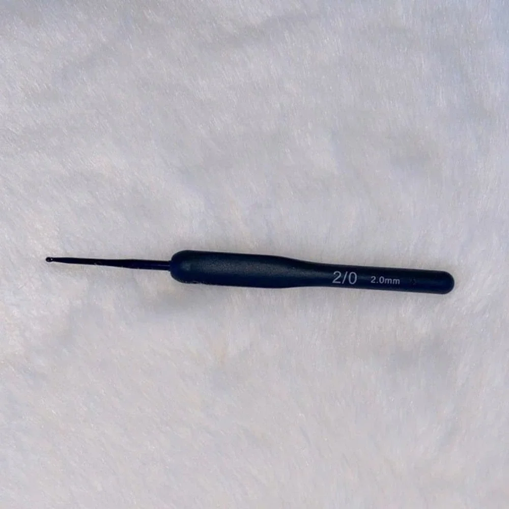 Crochet Needle Black‎ 2.0 mm